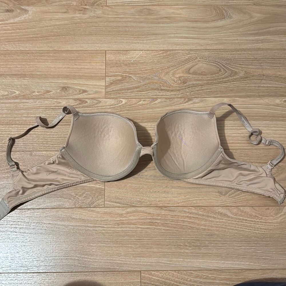 Calvin Klein Nude‎ Bra Size 34C - Picture 2 of 4